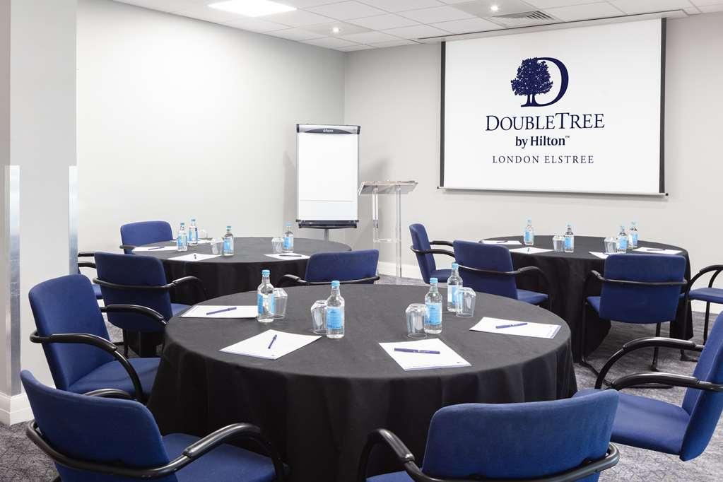Hotel Doubletree By Hilton London Elstree Borehamwood Einrichtungen foto