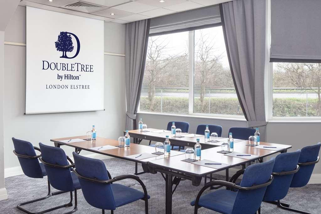 Hotel Doubletree By Hilton London Elstree Borehamwood Einrichtungen foto